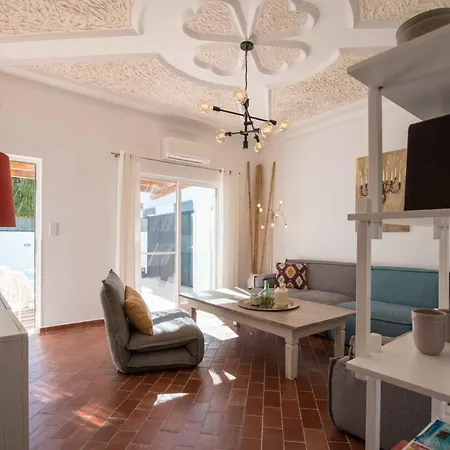 Casa Arroio By Portucasa 別荘 *