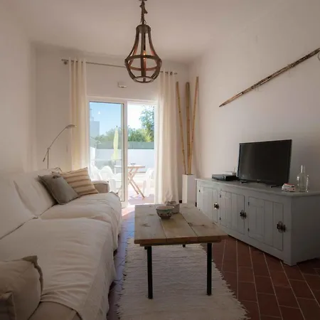 Dom wakacyjny Casa Arroio By Portucasa *